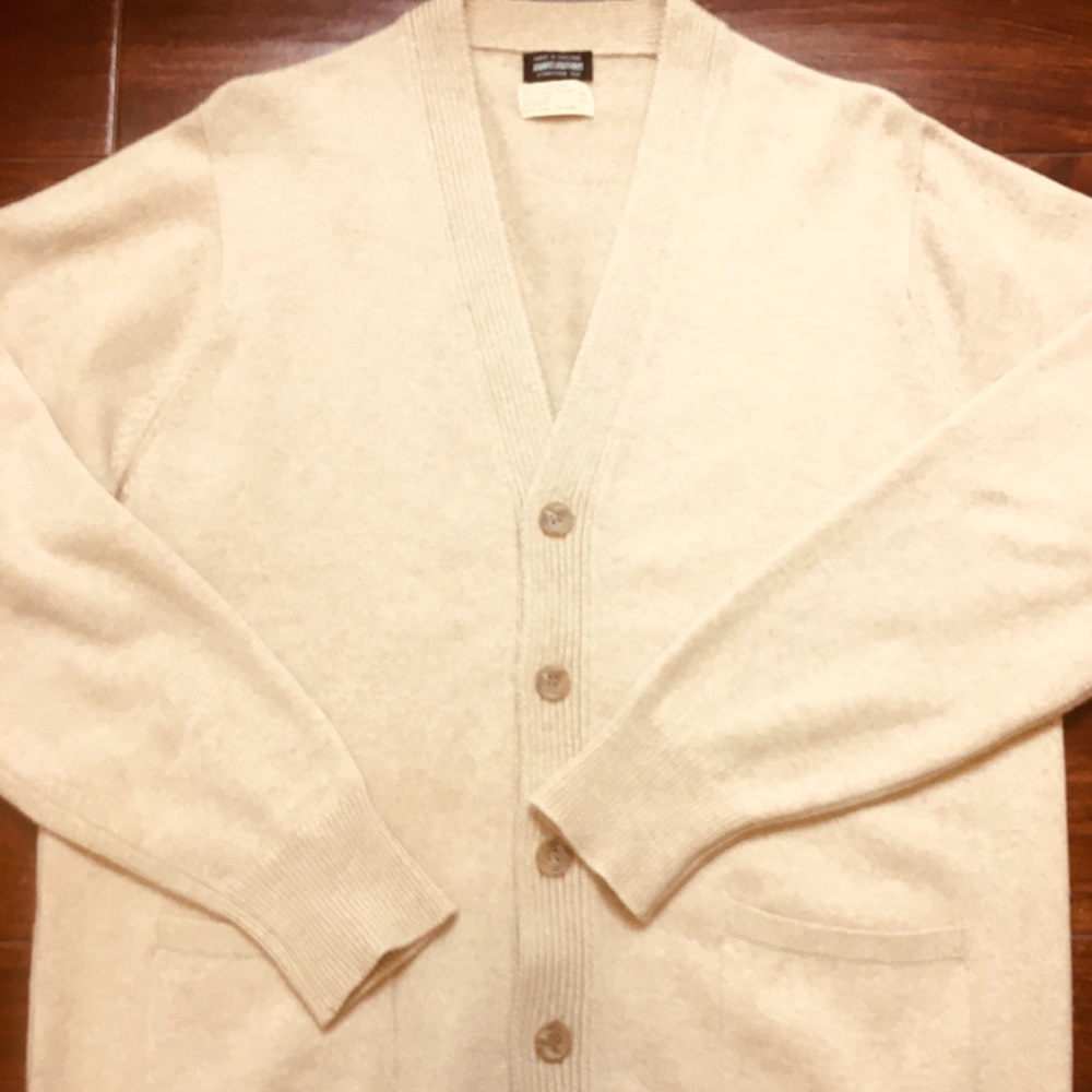 Brooks Brothers 100% Cashmere Cardigan England 44